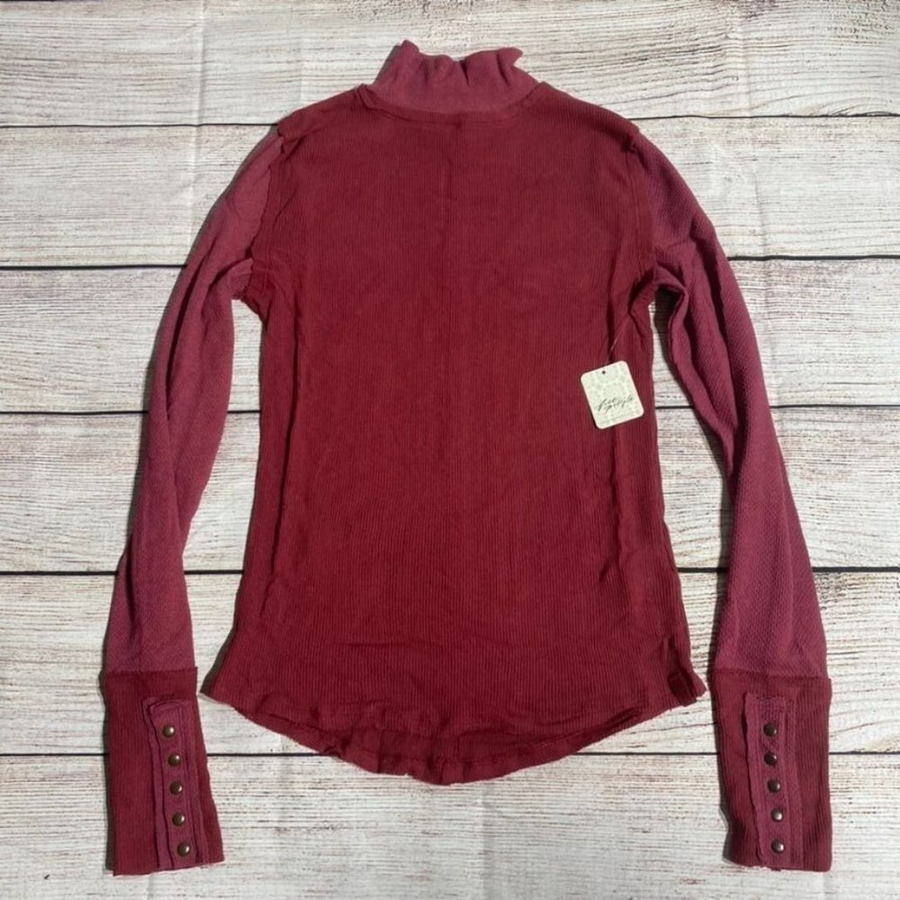 Free People Jojo Long Sleeve Thermal Shirt Size: Medium - Picture 5 of 5